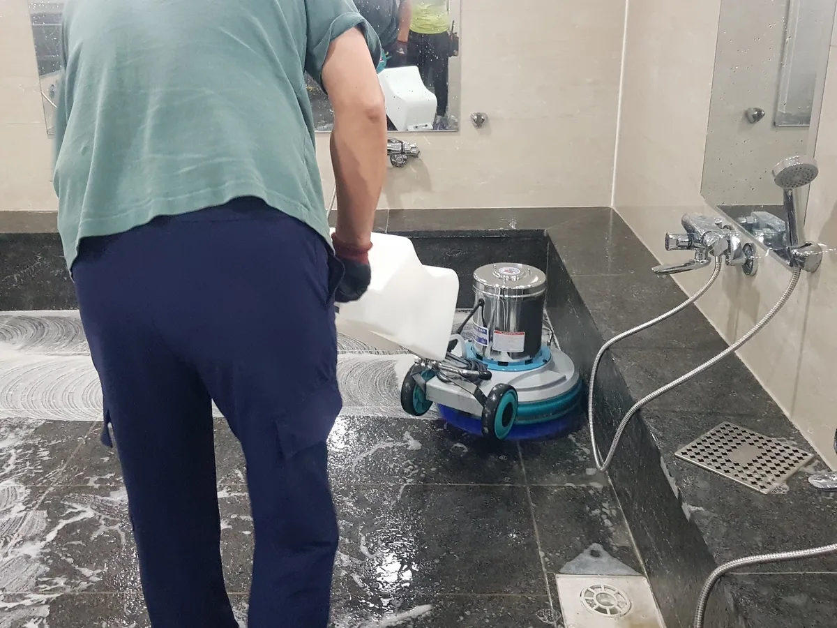 양산시 북부동 찜질방 수전·샤워기 건식 사우나 위생청소 사례 - 행진크린